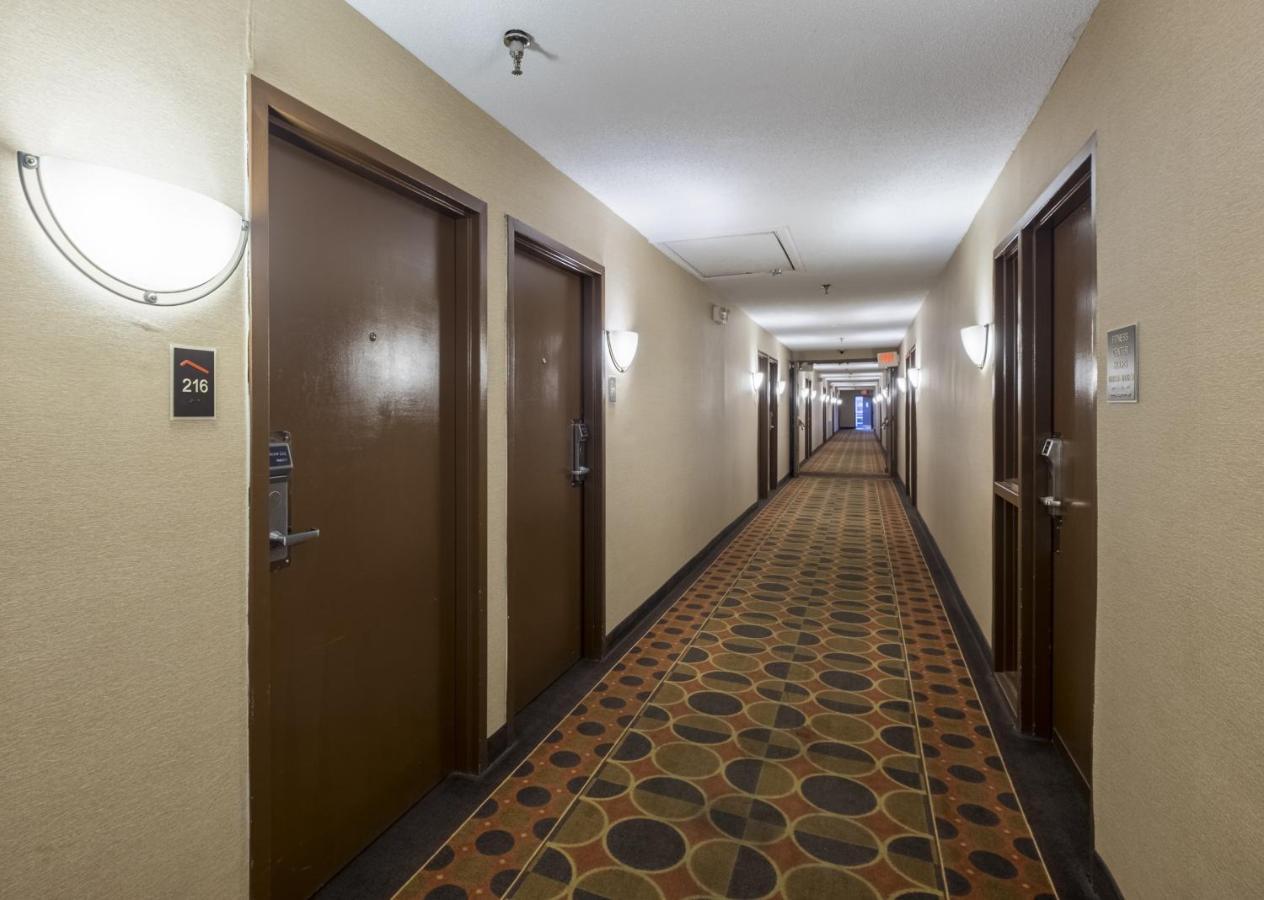 Red Roof Inn & Suites Cincinnati North-Mason Buitenkant foto