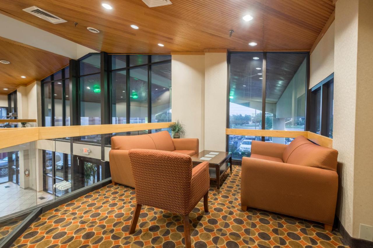 Red Roof Inn & Suites Cincinnati North-Mason Buitenkant foto