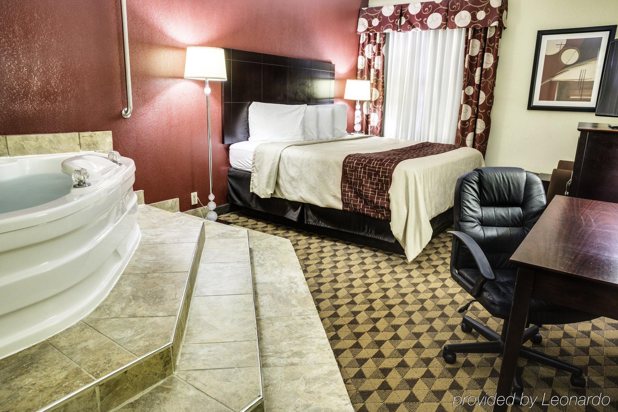 Red Roof Inn & Suites Cincinnati North-Mason Buitenkant foto